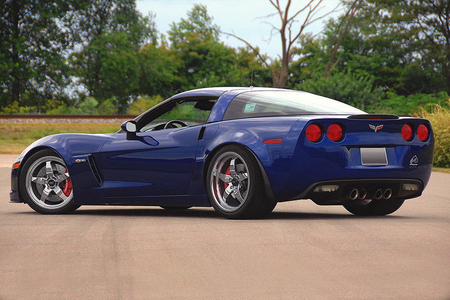 Chevrolet Corvette with custom made weld RTS S71 trans am Beadlock forged r...