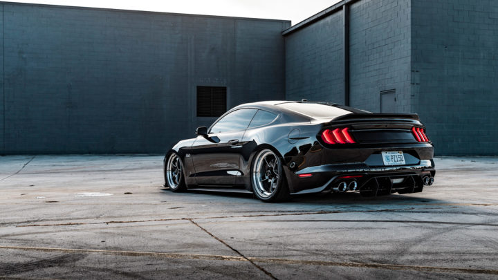 Black Bagged Ford Mustang S550 - WELD S71 Wheels