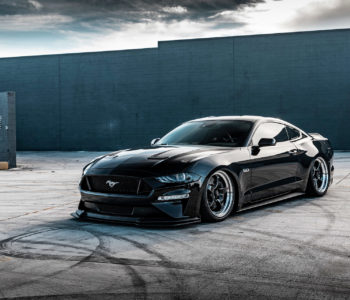 Black Bagged Ford Mustang S550 - WELD S71 Wheels